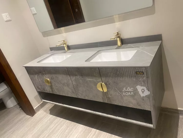 فيلا للإيجار في شارع جبير بن غالب, حي الرمال, مدينة الرياض, منطقة الرياض 11