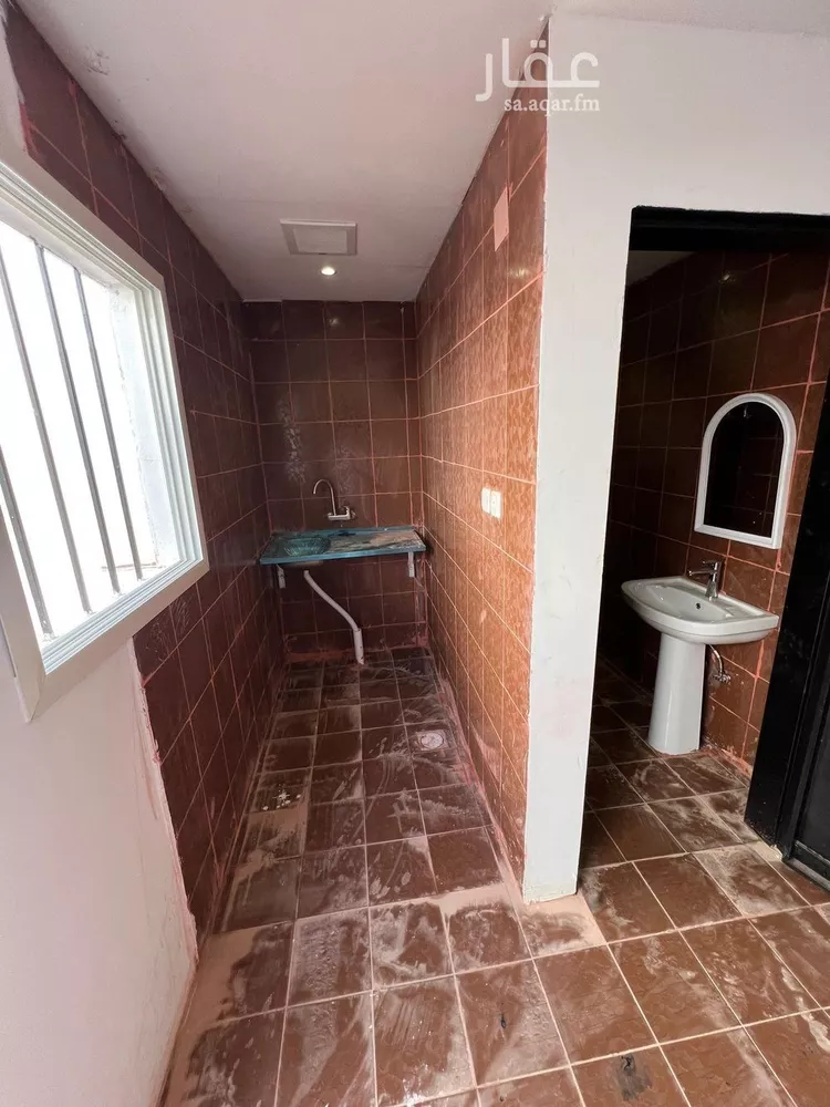 عمارة للإيجار في شارع خيرالدين الزركلي, حي الرمال, مدينة الرياض, منطقة الرياض 8