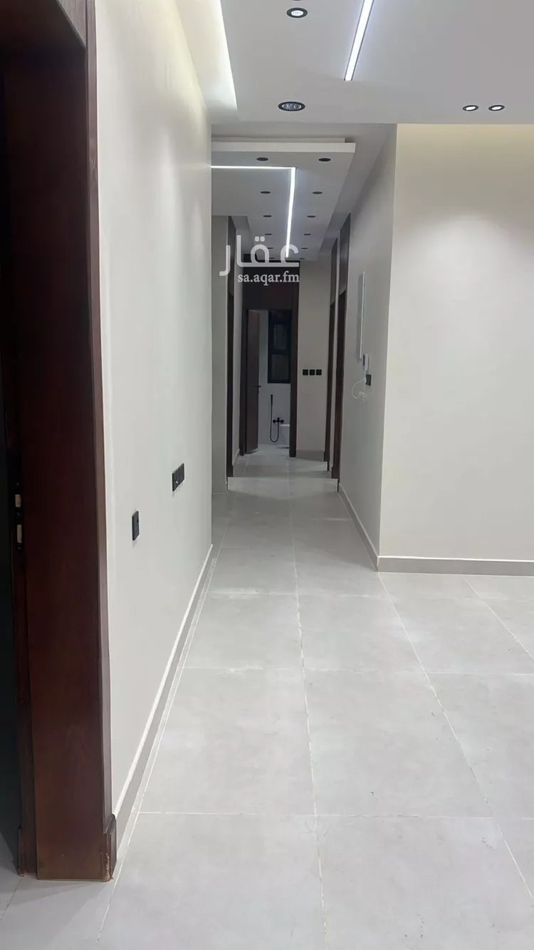 فيلا للبيع في شارع شعب ذهبان 3, حي شعب ذهبان, مدينة خميس مشيط, منطقة عسير صورة 5