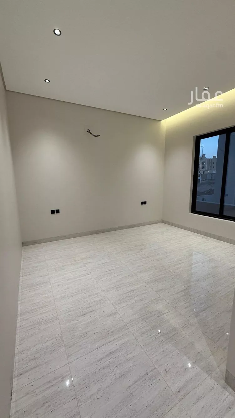 شقة للبيع في شارع الراجحي, حي الظرفة, مدينة خميس مشيط, منطقة عسير صورة 3