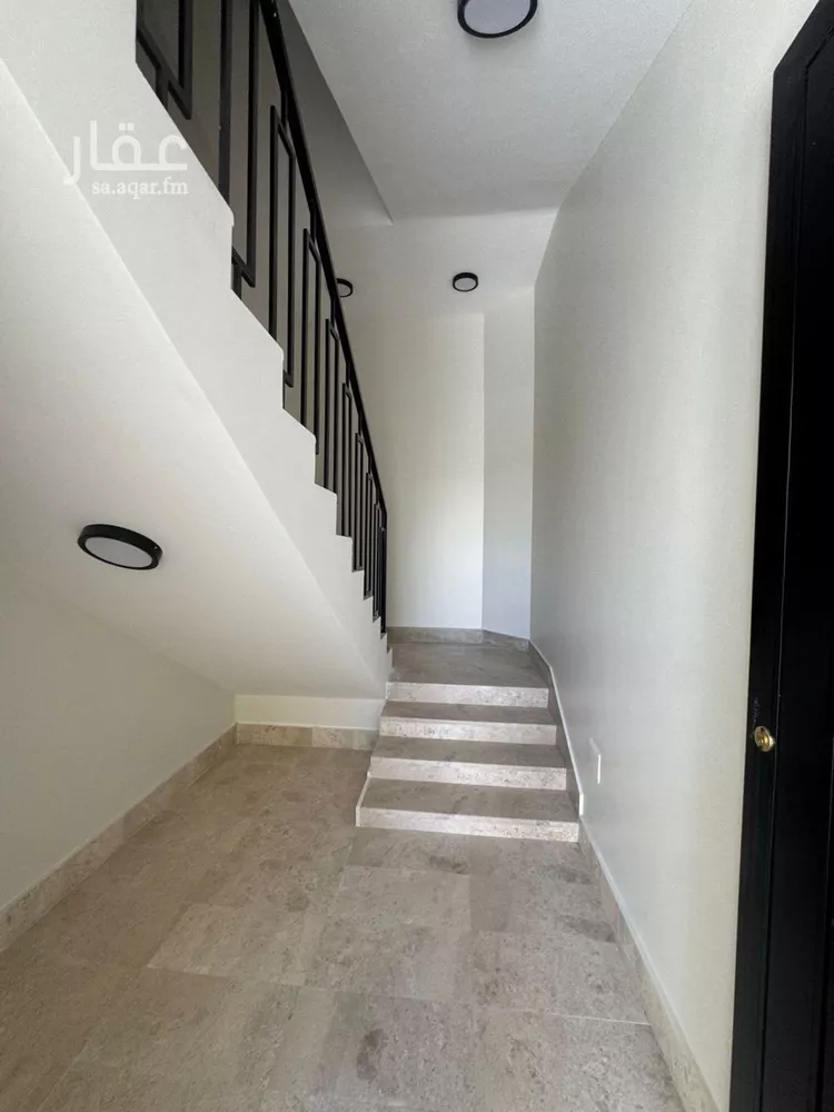 فيلا للبيع في شارع عمرو ابن مطرف ابن علقمة, حي ذلالة, مدينة خميس مشيط, منطقة عسير صورة 3