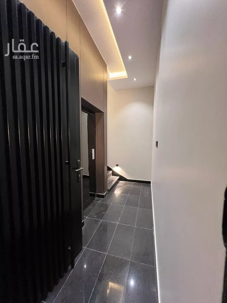 فيلا للبيع في شارع تركي ابن عبدالعزيز, حي اليرموك, مدينة خميس مشيط, منطقة عسير صورة 4