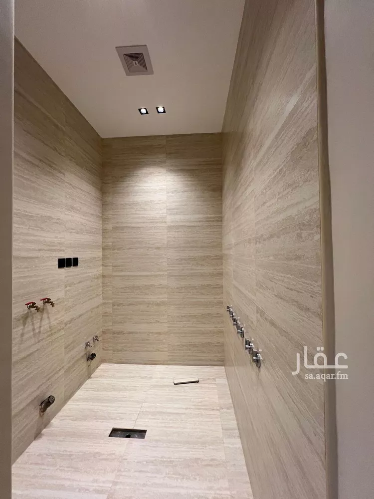 دور للبيع في شارع وادي النعيم, حي الروضة, مدينة ابها, منطقة عسير صورة 4