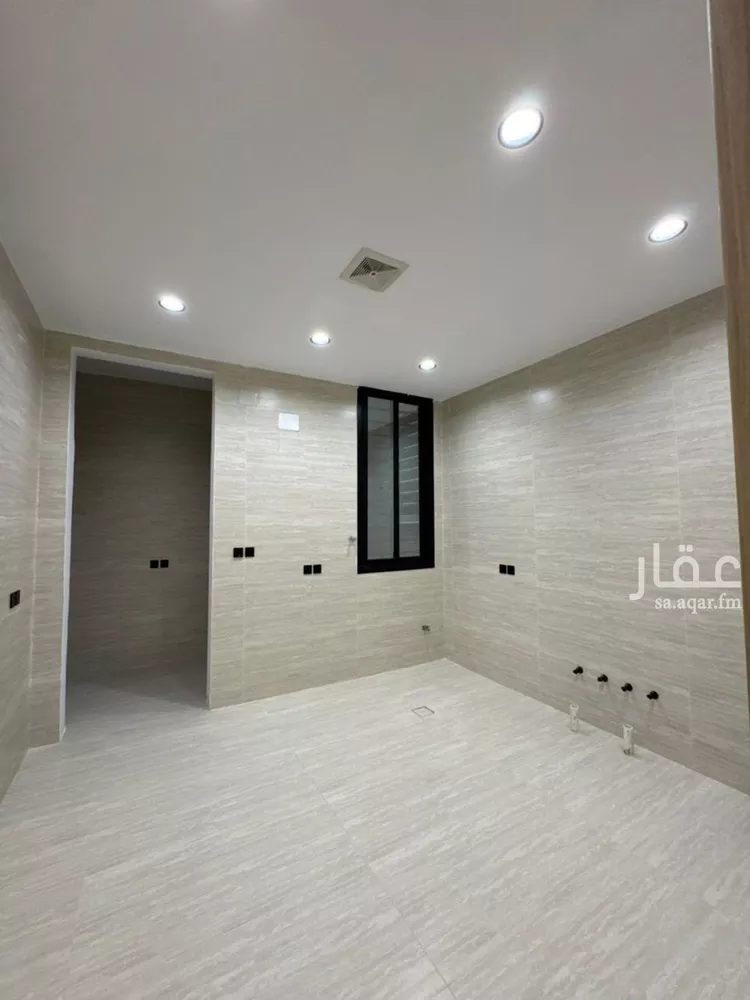 شقة للبيع في شارع حطين, حي الروابي, مدينة أبها, منطقة عسير 6