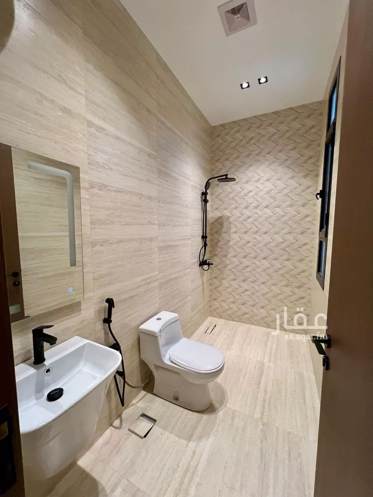 دور للبيع في شارع وادي النعيم, حي الروضة, مدينة ابها, منطقة عسير صورة 2