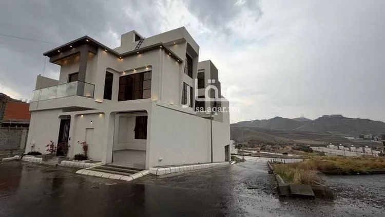 فيلا للبيع في شارع العواد, حي الوصايف, مدينة أبها, منطقة عسير
