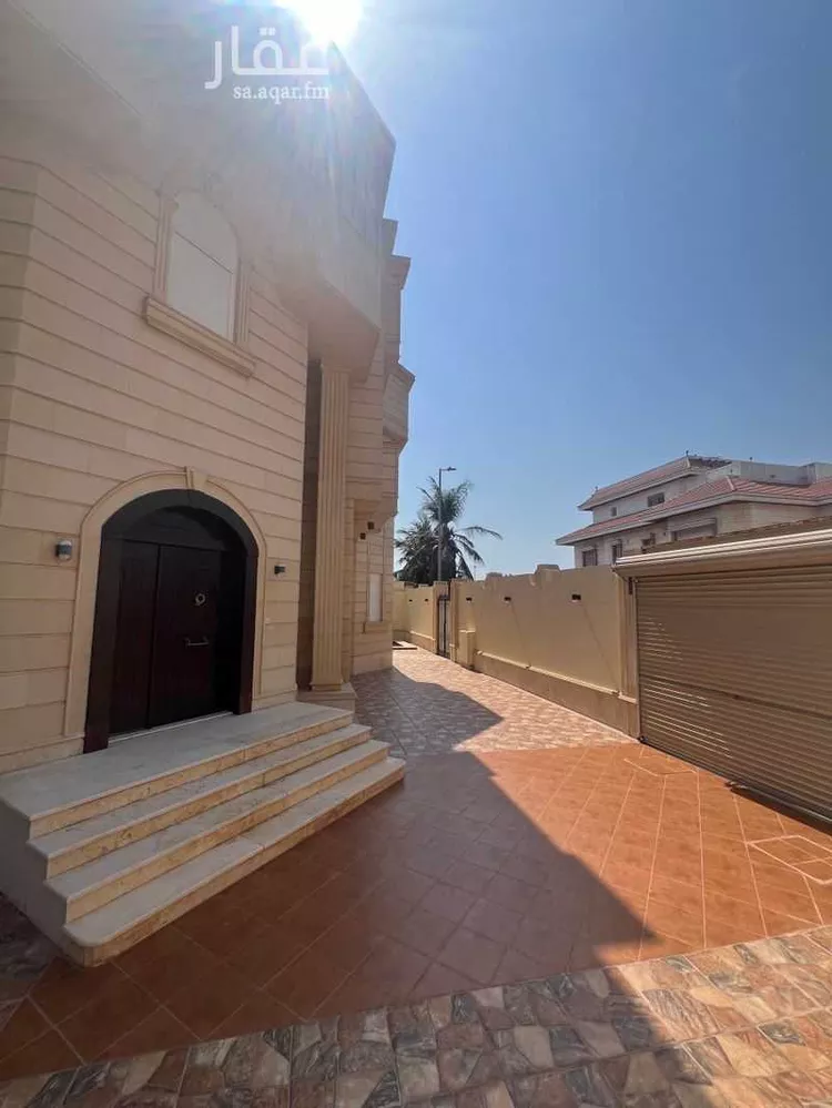 فيلا للبيع في شارع طاهر زمخشري, حي الشاطئ, مدينة جدة, منطقة مكة المكرمة صورة 3