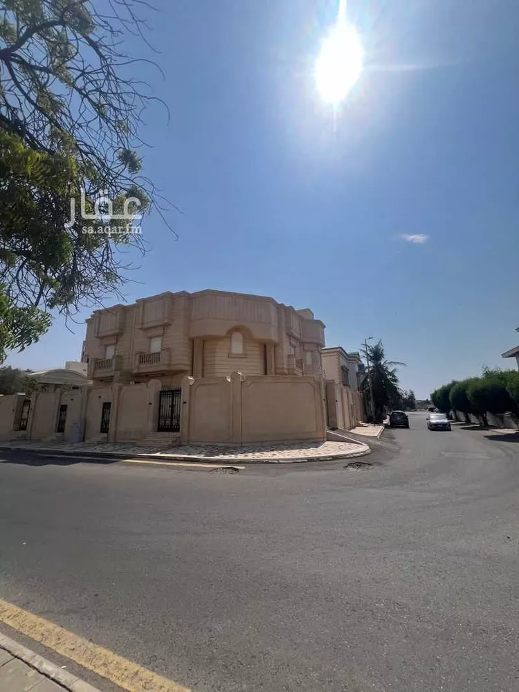 فيلا للبيع في شارع طاهر زمخشري, حي الشاطئ, مدينة جدة, منطقة مكة المكرمة