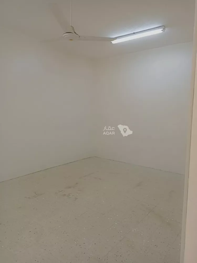 استراحة للبيع في شارع احمد بن عبدالله بن احمد, حي ورقان, مدينة المدينة المنورة, منطقة المدينة المنورة 4