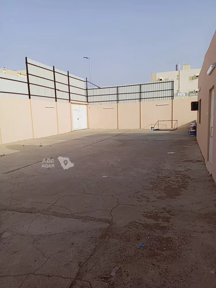 استراحة للبيع في شارع احمد بن عبدالله بن احمد, حي ورقان, مدينة المدينة المنورة, منطقة المدينة المنورة