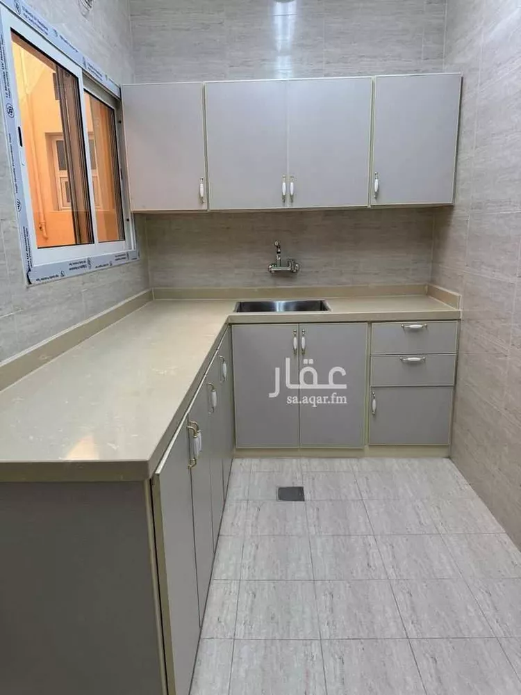 عمارة للإيجار في حي العزيزية, مدينة الرياض, منطقة الرياض صورة 4