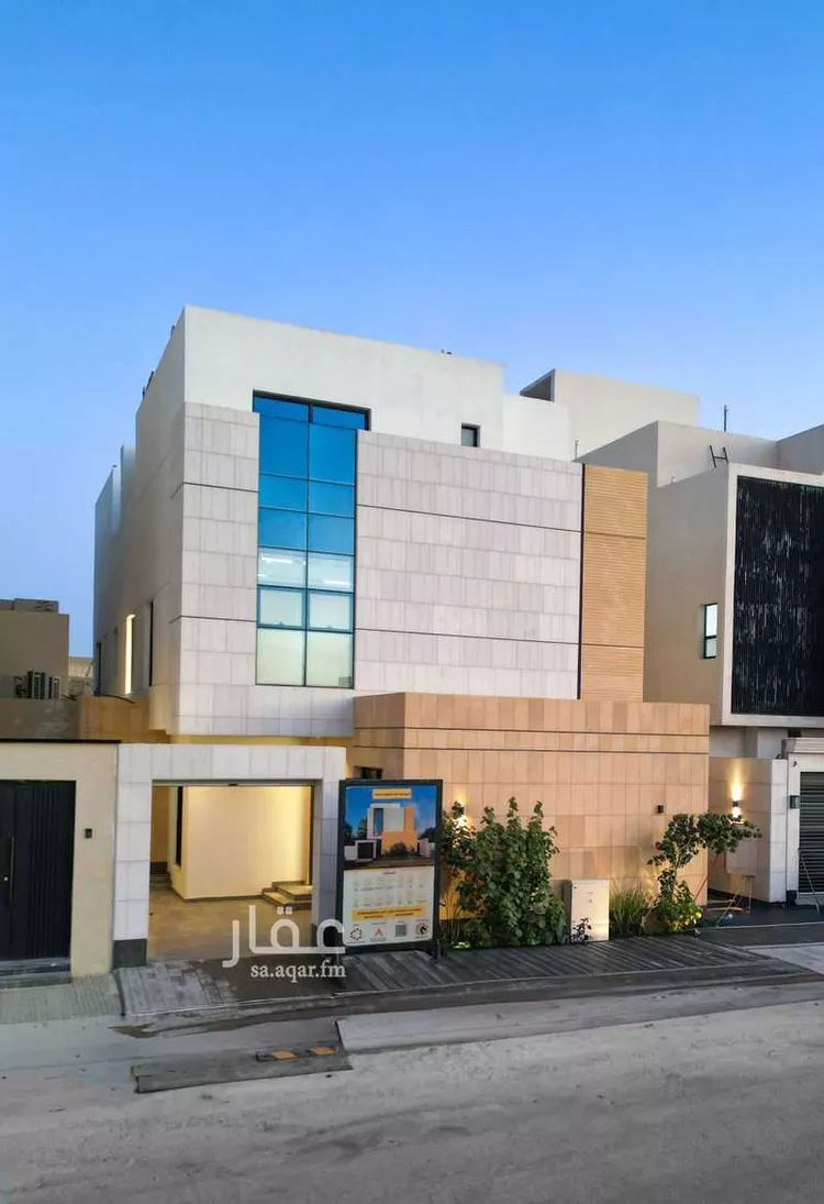 دور للبيع في شارع احمد محمد جمال, حي البيان, مدينة الرياض, منطقة الرياض 13