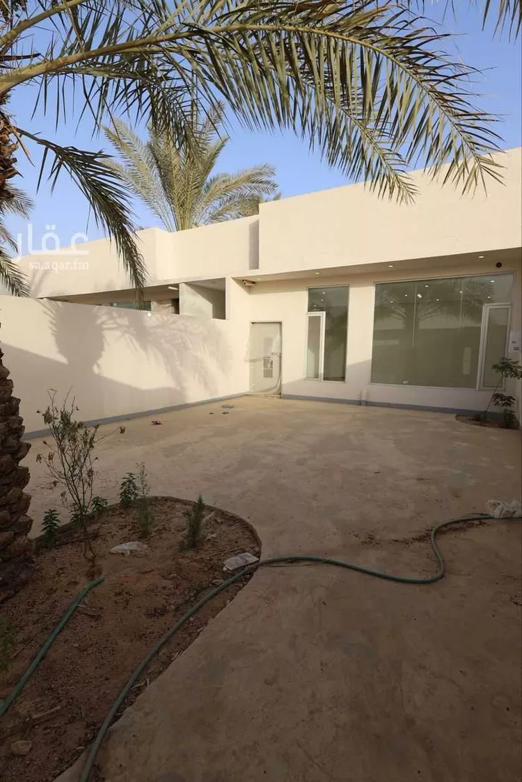 استراحة للبيع في شارع الشرافا, حي الرمال, مدينة الرياض, منطقة الرياض