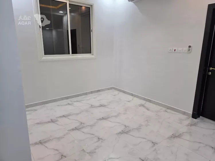 فيلا للبيع في شارع حلل بنت أبي المكارم, حي المهدية, مدينة الرياض, منطقة الرياض 16