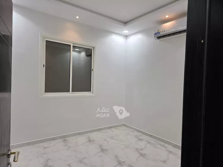 فيلا للبيع في شارع حلل بنت أبي المكارم, حي المهدية, مدينة الرياض, منطقة الرياض 6