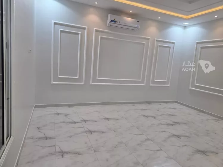 فيلا للبيع في شارع حلل بنت أبي المكارم, حي المهدية, مدينة الرياض, منطقة الرياض 12