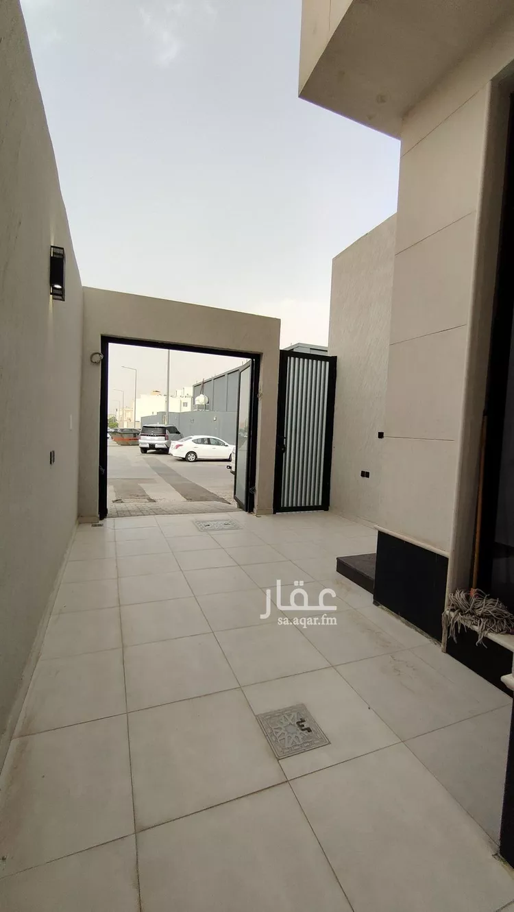 Floor for Sale in Riyadh Qurtubah صورة 3