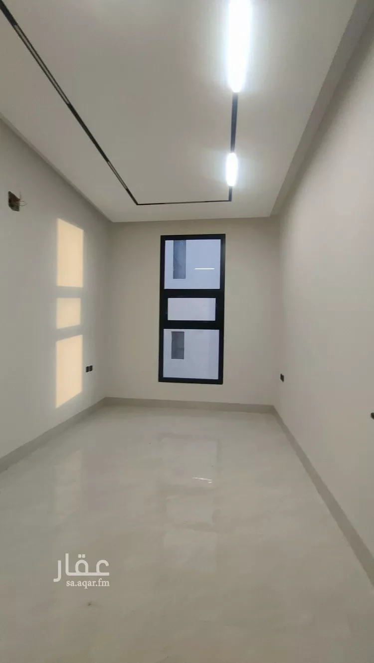 دور للبيع في شارع الصرح, حي المعيزيلة, مدينة الرياض, منطقة الرياض 7