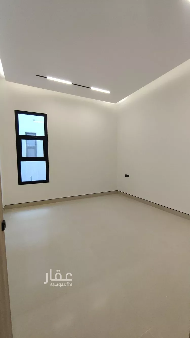 Floor for Sale in Riyadh Ar Rimal 8
