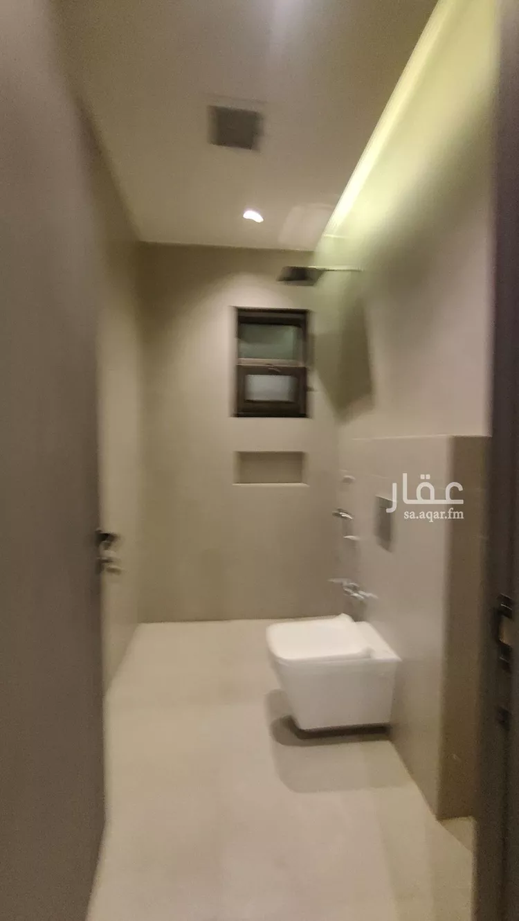فيلا للبيع في شارع محمد الشلبي, حي غرناطة, مدينة الرياض, منطقة الرياض 17
