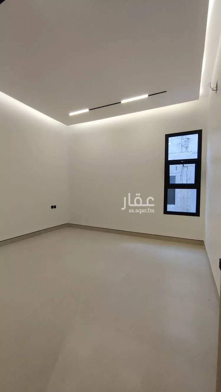 Floor for Sale in Riyadh Ar Rimal 9