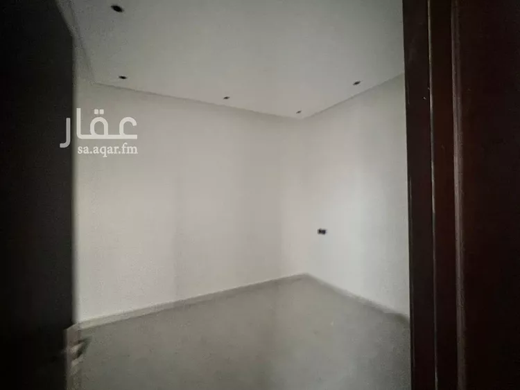 دور للبيع في شارع رقم 28, حي الجنادرية, مدينة الرياض, منطقة الرياض صورة 2