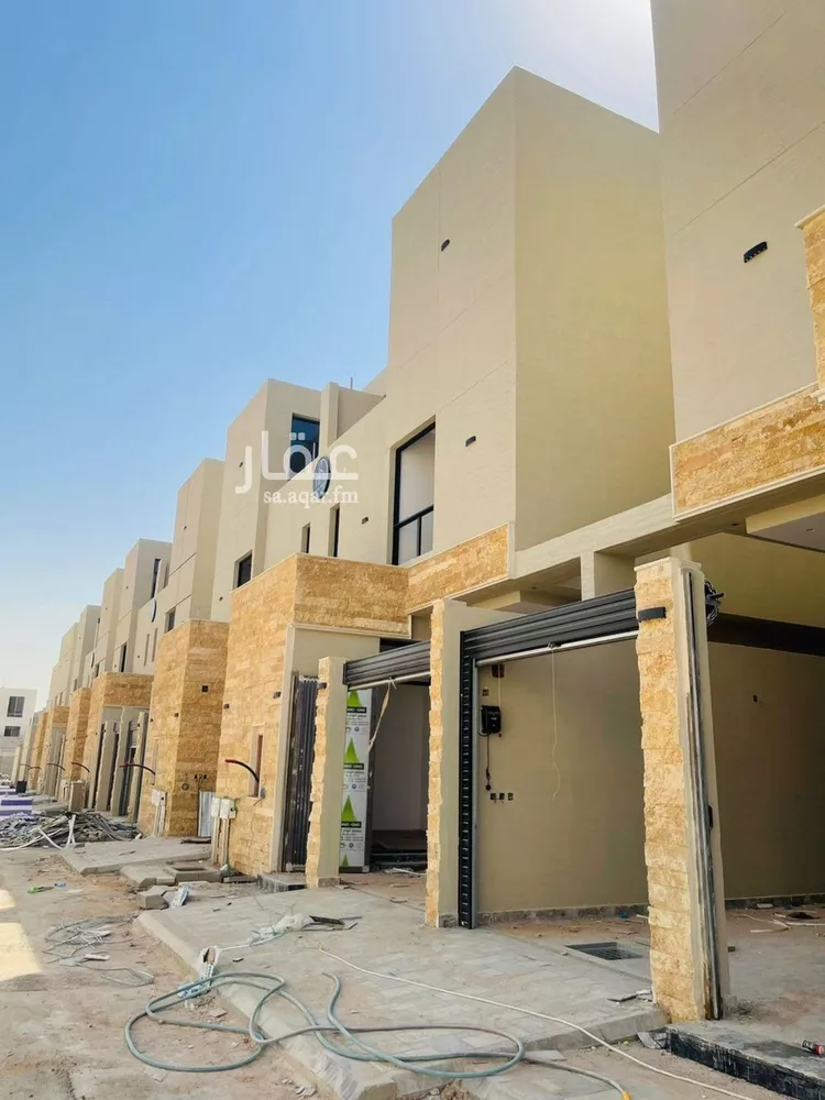 دور للبيع في حي الرمال, مدينة الرياض, منطقة الرياض