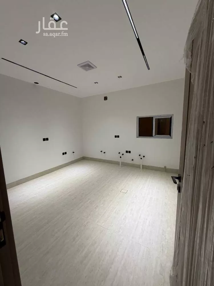 Building for Sale in Riyadh Al Manar 8