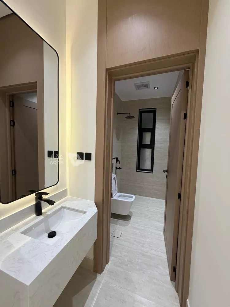 Floor for Sale in Riyadh As Salam 9