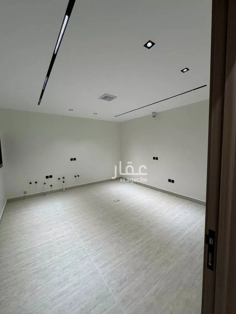Building for Sale in Riyadh Al Manar