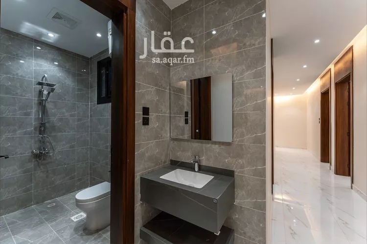 شقة للبيع في شارع العدل الواعظ, حي الحلقة الغربية, مدينة الطائف, منطقة مكة المكرمة صورة 4