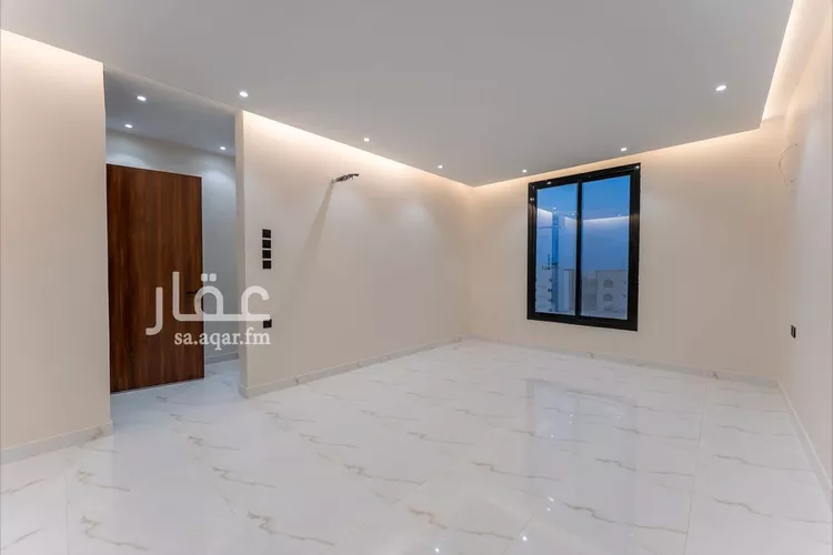 شقة للبيع في شارع العدل الواعظ, حي الحلقة الغربية, مدينة الطائف, منطقة مكة المكرمة صورة 3