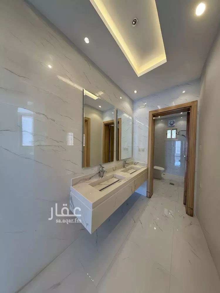 شقة للبيع في شارع ابي حسن السدحاني, حي الحلقة الغربية, مدينة امارة منطقة مكة المكرمة - الطائف, منطقة مكة المكرمة صورة 3