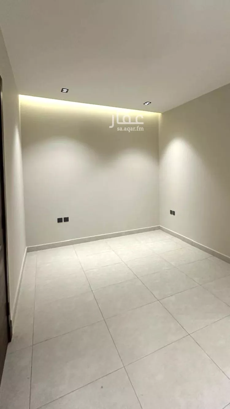 شقة للبيع في شارع الفريق, حي العزيزية, مدينة جدة, منطقة مكة المكرمة صورة 2