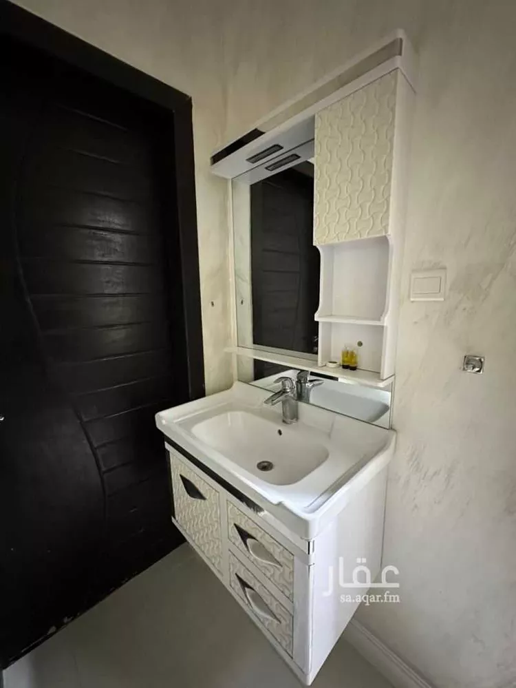 شقة مفروشة للحجز في شارع ثقيف ، حي ظهرة لبن ، الرياض ، منطقة الرياض 24