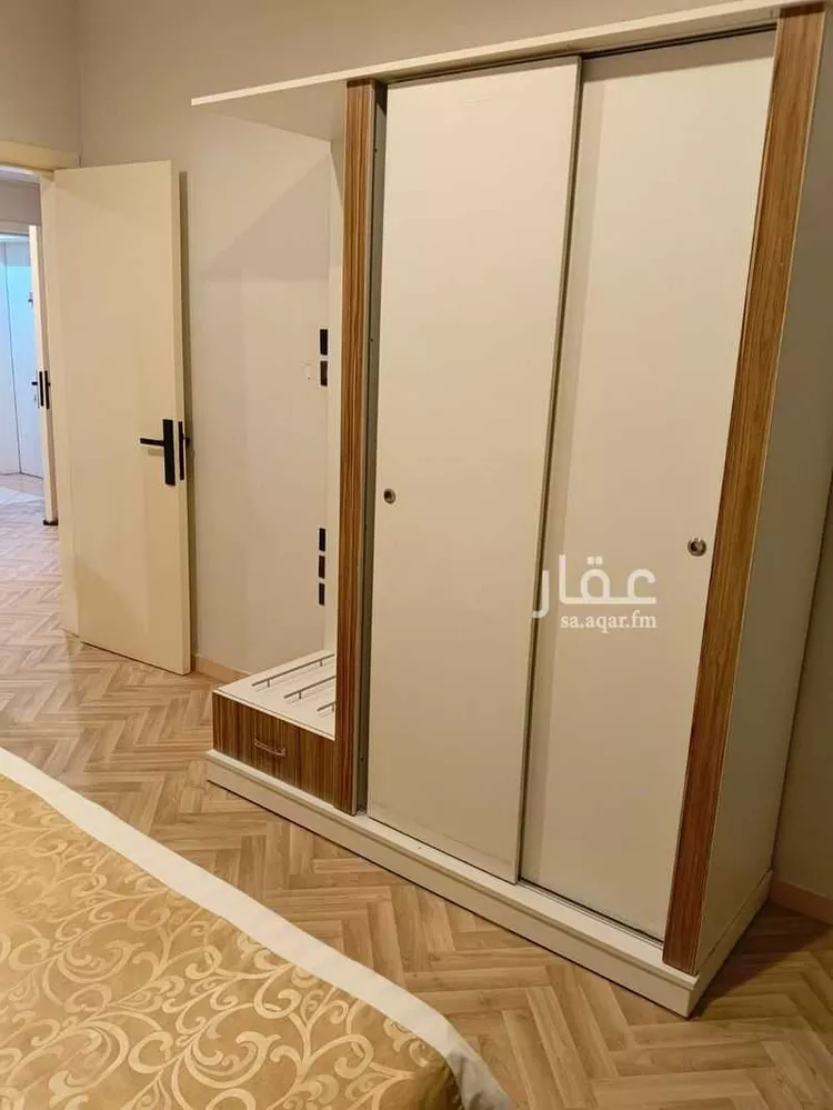 شقة للإيجار في شارع الفرزدق, حي الملز, مدينة الرياض, منطقة الرياض صورة 2