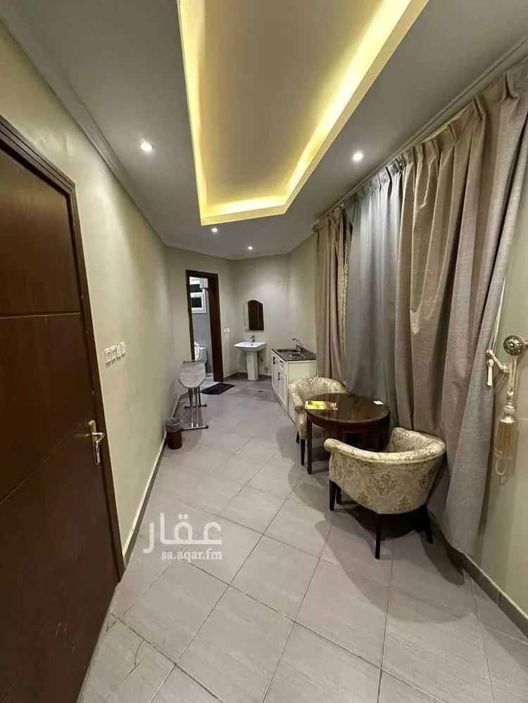 شقة للإيجار في شارع الطيور, حي المعذر, مدينة الرياض, منطقة الرياض 14