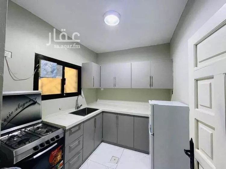 شقة للإيجار في شارع المغيره بن شعبه, حي المروج, مدينة الرياض, منطقة الرياض 8