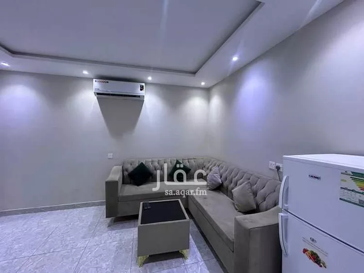 شقة للإيجار في شارع مكة المكرمة الفرعي, حي الضباط, مدينة الرياض, منطقة الرياض 7