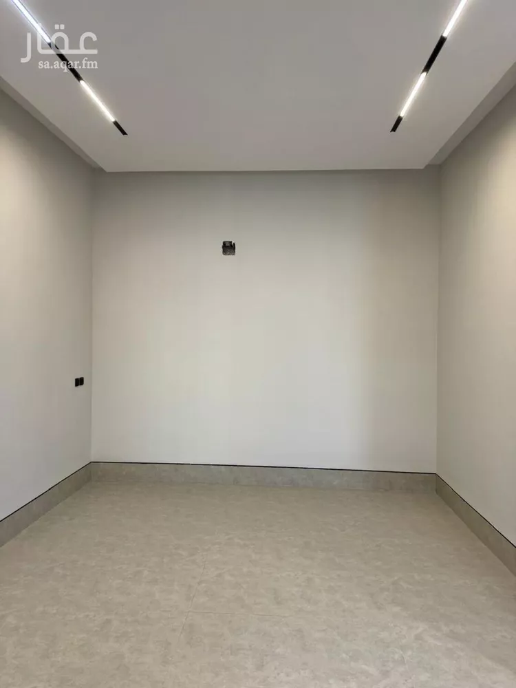 فيلا للبيع في شارع أبي الفرج المبارك, حي العارض, مدينة الرياض, منطقة الرياض صورة 4