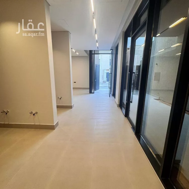 فيلا للبيع في شارع رقم 410, حي الملقا, مدينة الرياض, منطقة الرياض صورة 4