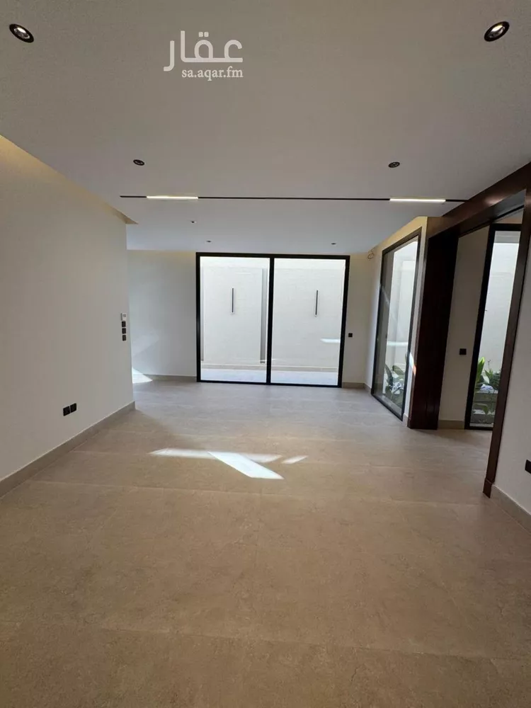 Villa for Sale in Riyadh Al Qirawan 10