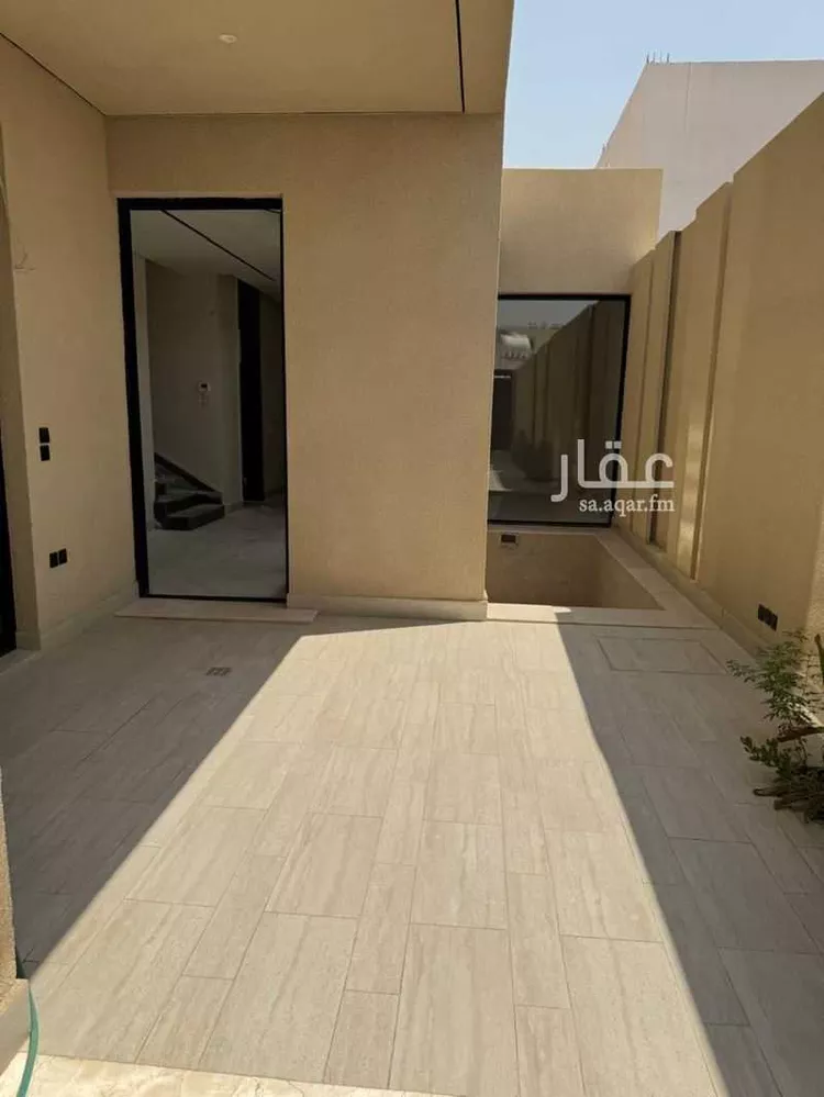 فيلا للبيع في شارع محمد بن عيسي, حي النرجس, مدينة الرياض, منطقة الرياض 8