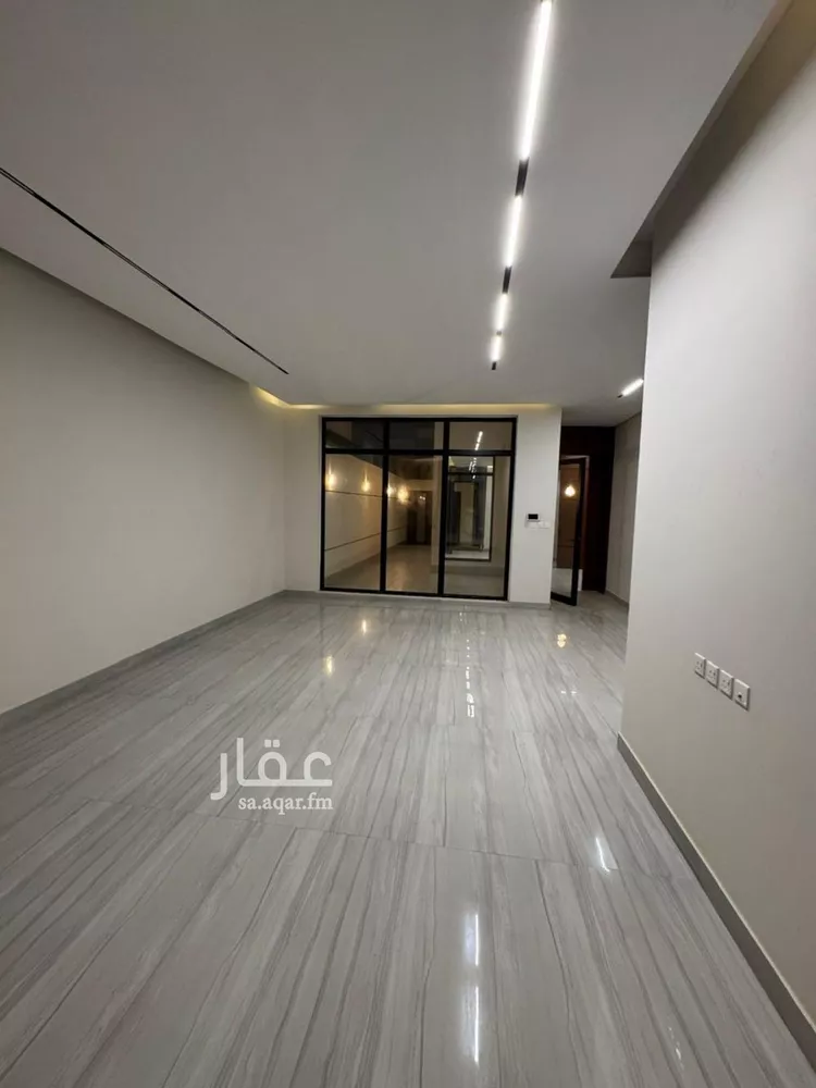 فيلا للبيع في شارع محمد الشارعي, حي النرجس, مدينة الرياض, منطقة الرياض صورة 5