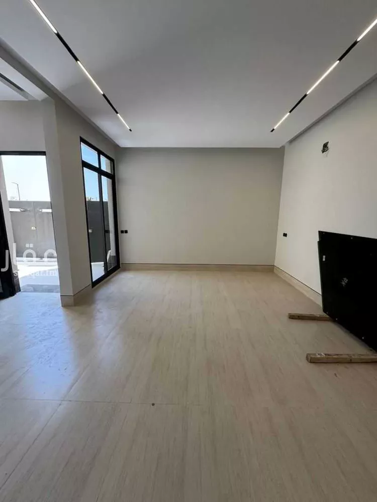 Villa for Sale in Riyadh Al Arid 9