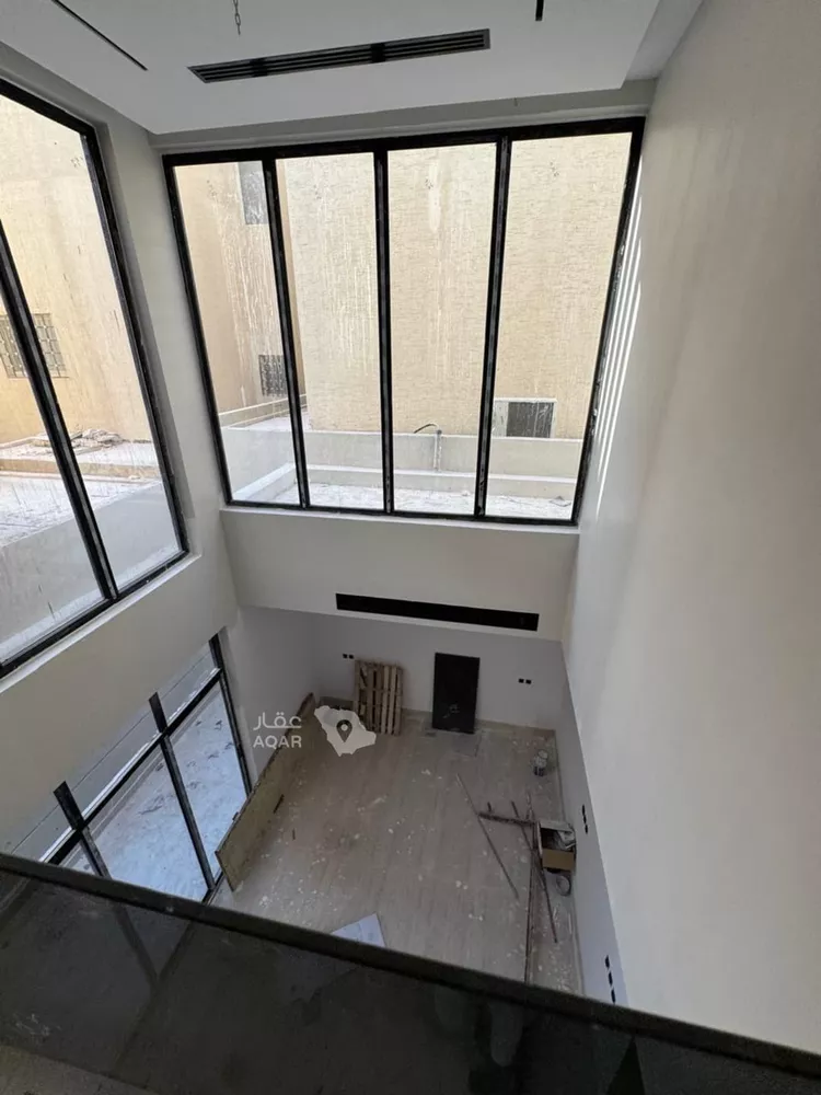 Villa for Sale in Riyadh Al Arid 10