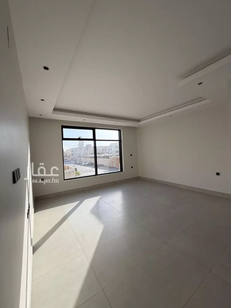 Floor for Sale in Riyadh Al Yasmin 1 صورة