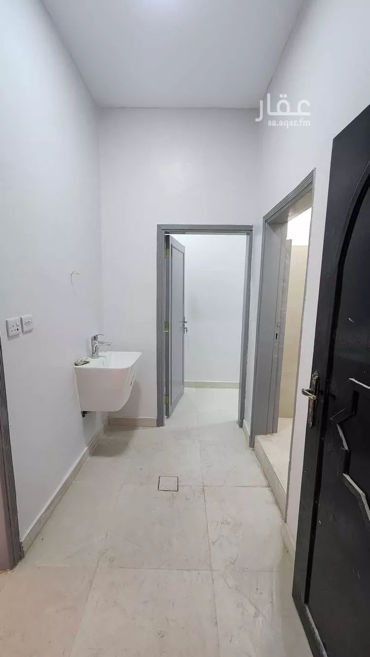 Building for Rent in Riyadh Al Yamamah صورة 3