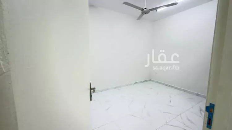 عمارة للإيجار في شارع عبدالعزيز البخاري, حي سكيرينة, مدينة الرياض, منطقة الرياض صورة 2