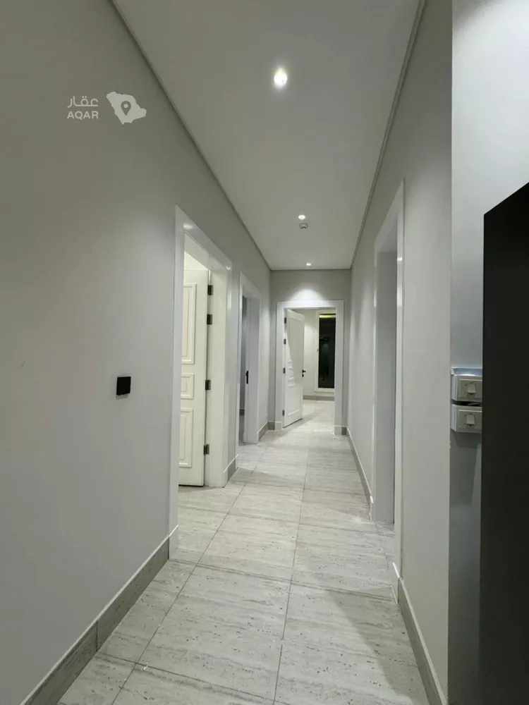 Apartment for Rent in Riyadh Al Malqa 9